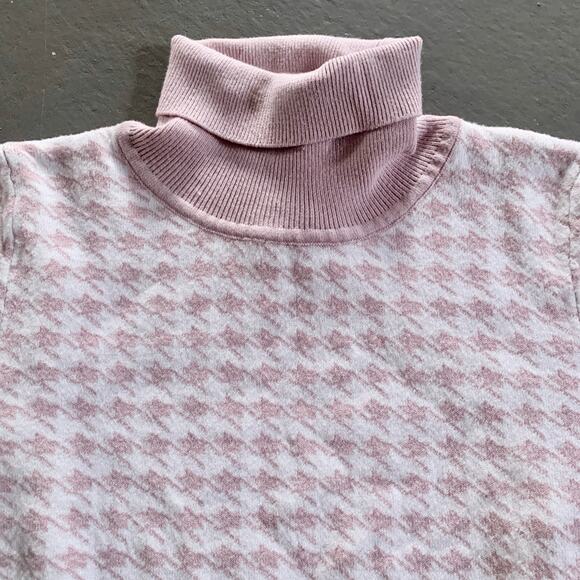 Coco and Shay Houndstooth Pink White Turtleneck Sweater Cut Out Back XS - Picture 2 of 5
